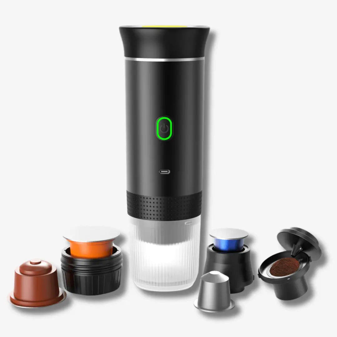 Bærbar, kompakt espressomaskine i sort, USB-opladelig; passer i rygsæk eller håndtaske for mobil kaffenydelse.