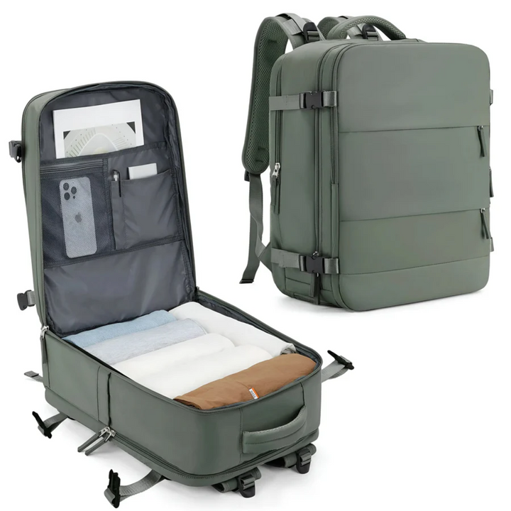Stilfuld TravelMate kabinekuffert med smarte organiseringsrum, perfekt til effektiv pakning af din bagage.
