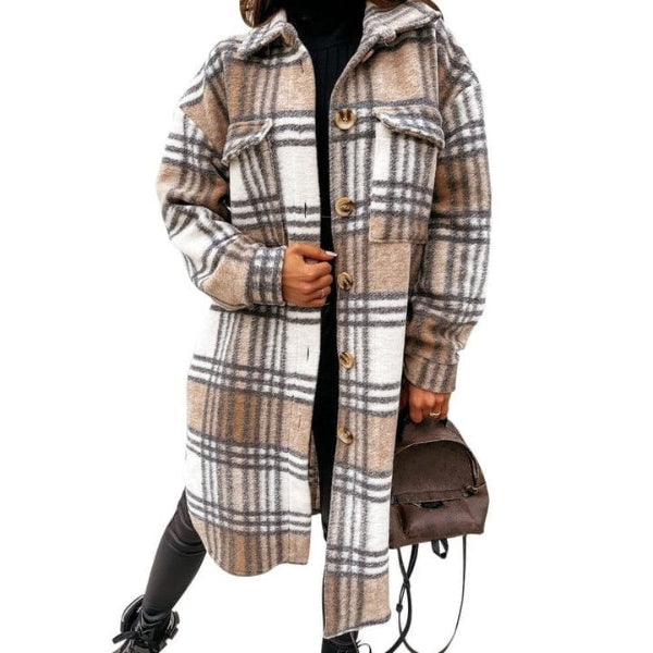 Kvinder ternet skjortejakke, en essentiel overgangsfrakke for et moderne casual look.