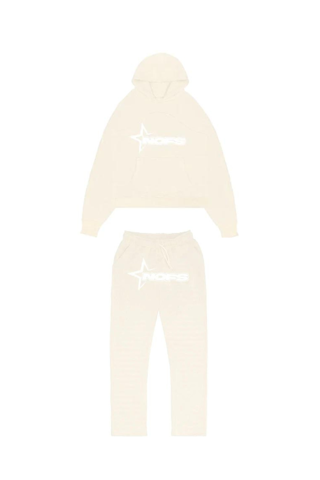 Trendy unisex træningssæt med hætte, moderne design, alsidigt til hverdag og sport, fås i mange farver.