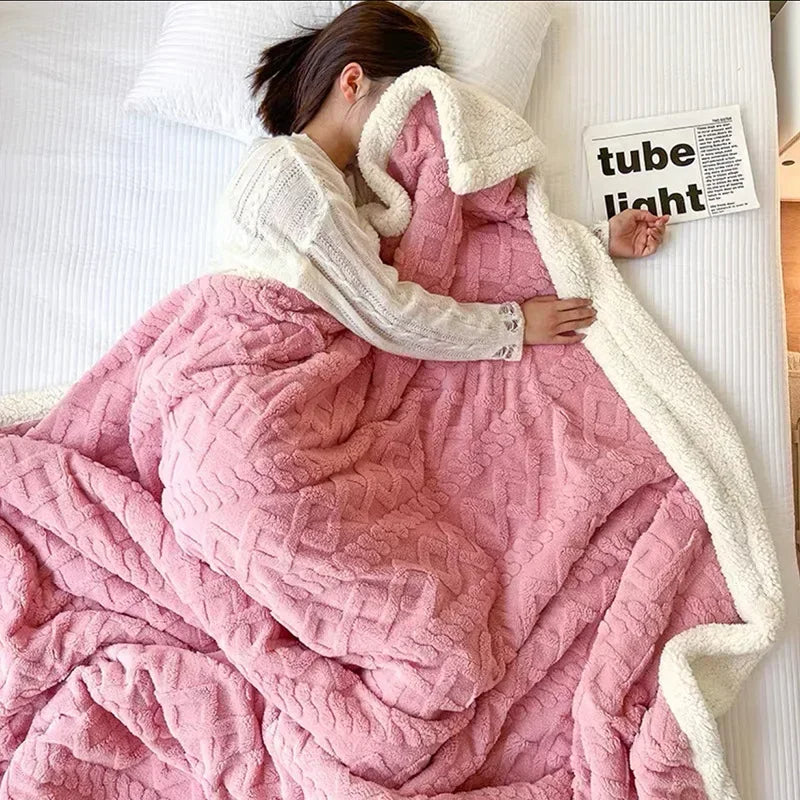 Elegant boligtekstil: Varm lammeuldsfleece dyne, tyk og blød, som sovetæppe eller plaid.