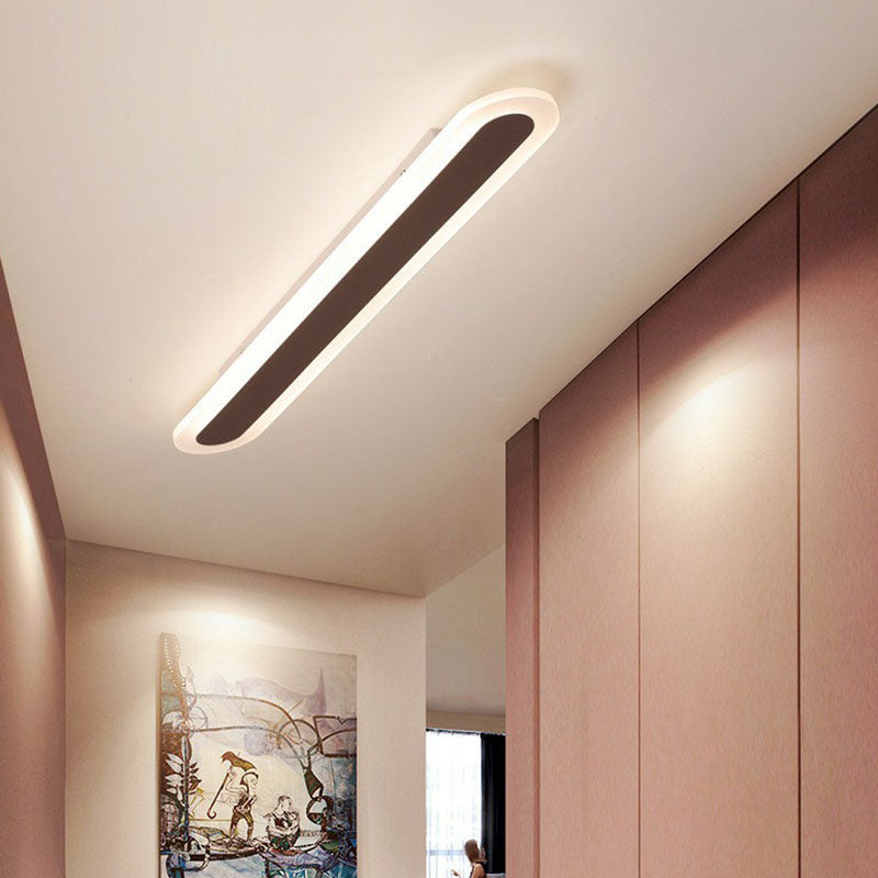 Ultraflad LED-loftslampe i hvid, slankt design, moderne akryl-look, minimalistisk for elegant atmosfære