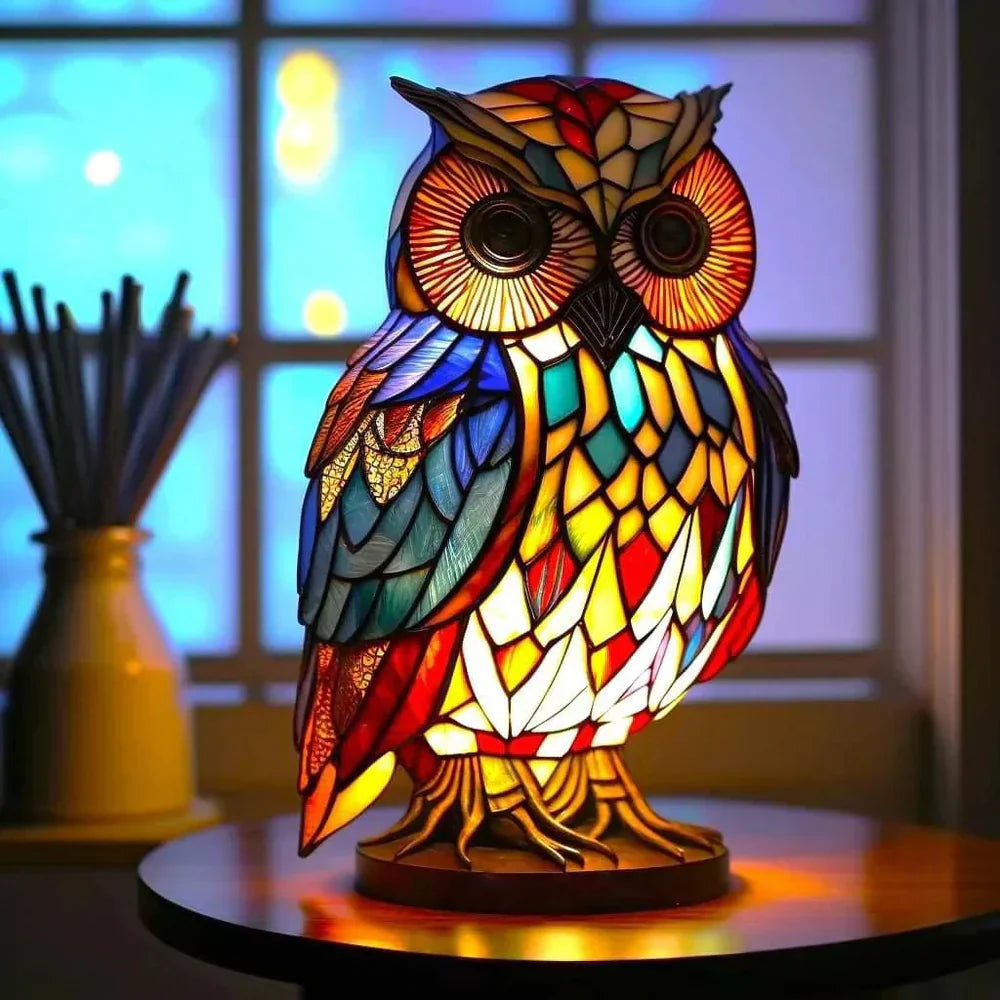 Original dyrelampe, en moderne bordlampe med et unikt kunstnerisk udtryk og design.