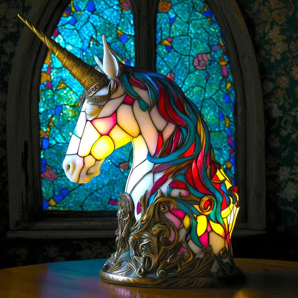 Unik bordlampe med kunstnerisk dyremotiv, perfekt som designlampe og blikfang.