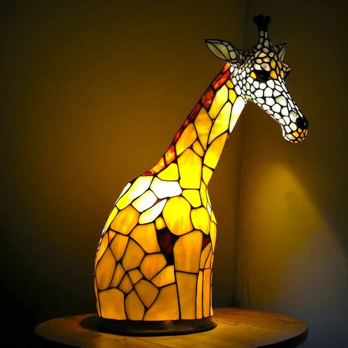 Innovativ dyrelampe, en unik bordlampe med et smukt dyremotiv og funktionelt lys.