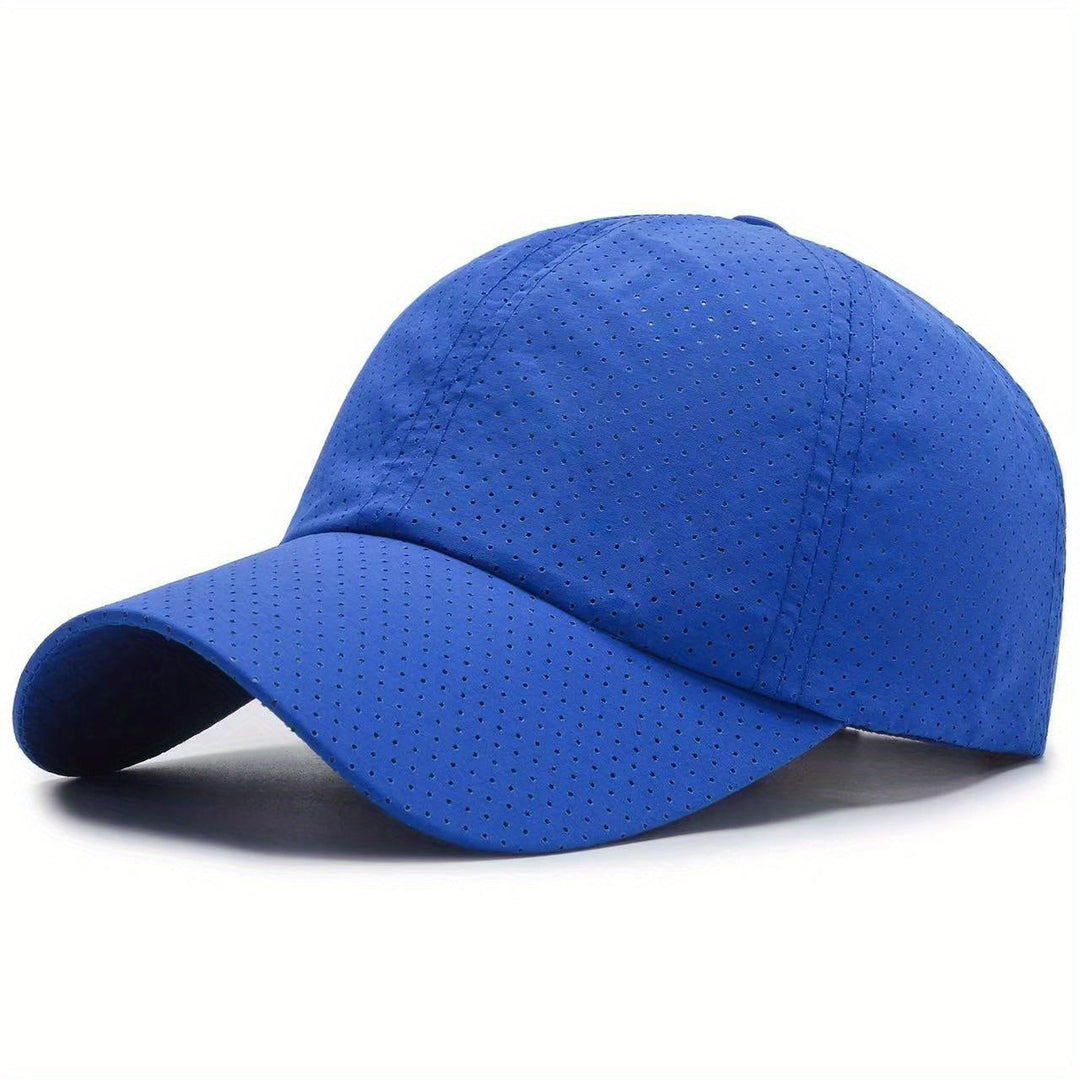 En stilfuld unisex netkasket, hurtigtørrende med UV-beskyttelse. Ideel til sommeraktiviteter og sport.
