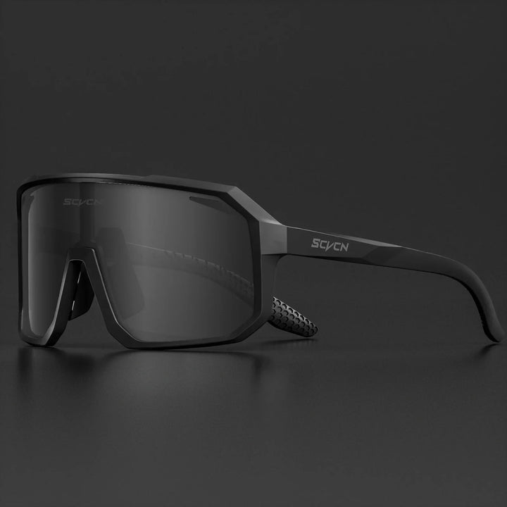 Unisex cykelsolbriller med UV400-beskyttelse, lette og holdbare, ideelle til udendørssport, moderne look i sort.