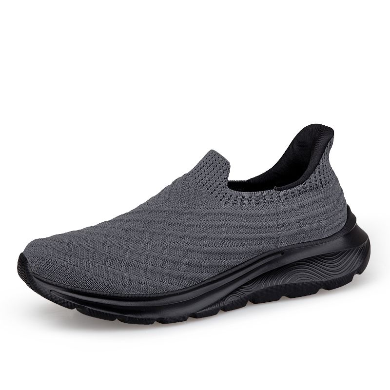 Sort unisex slip-in komfortsko, ideel som gåsko. Letvægts design giver smertefri og behagelig gang.