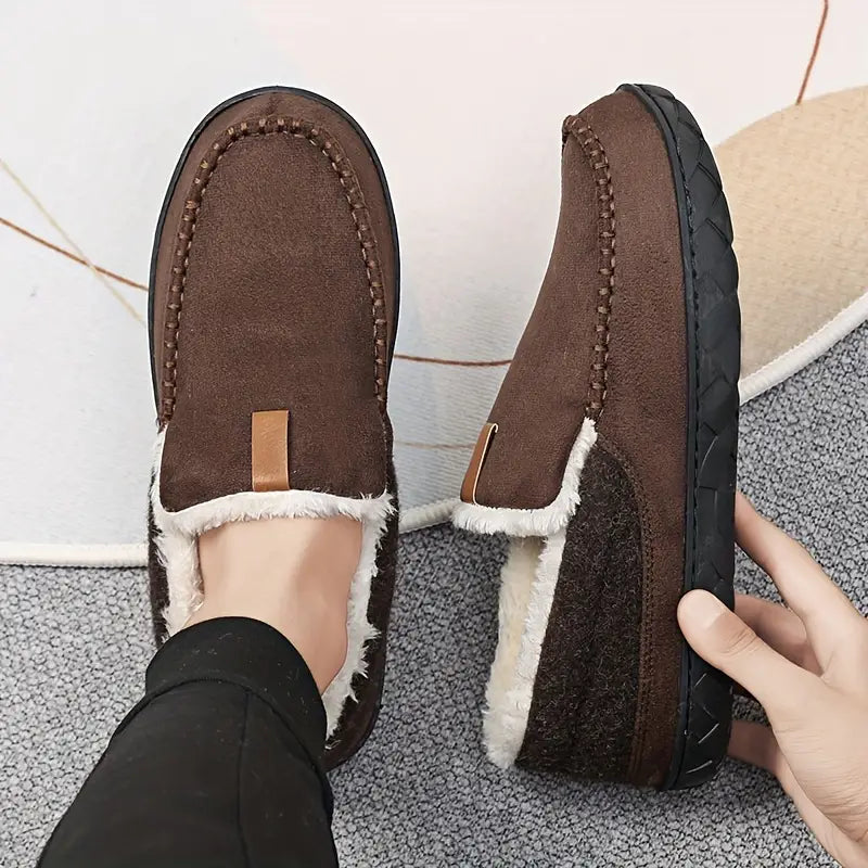Sorte WarmStep herre loafers med varmt for, ideelle vintersko til både indendørs og udendørs brug.