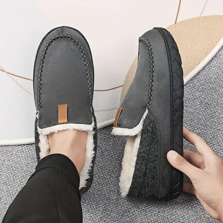 Brune WarmStep komfort loafers til mænd. Skridsikre såler giver sikkerhed på glatte underlag.