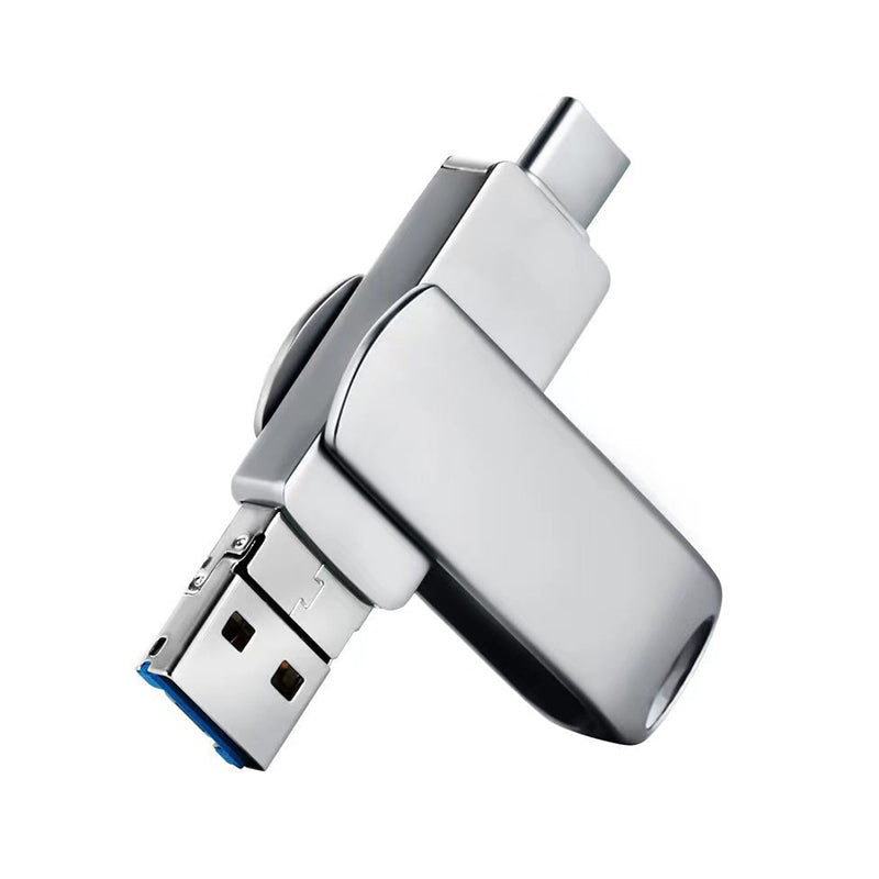 Hånd holder VersaLink 4-i-1 USB-drev tilsluttet en smartphone for øjeblikkelig filoverførsel.