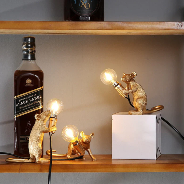 Legesyg mus-bordlampe af høj kvalitet, hyggeligt varmt lys, kunstnerisk højdepunkt til ethvert hjem.