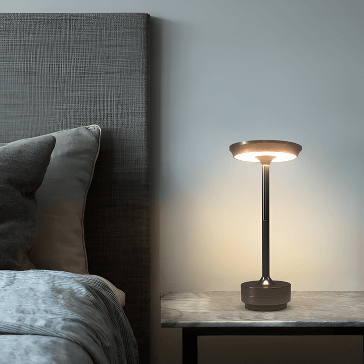 Genopladelig VibeLight trådløs lampe. Bærbar bordlampe med stemningslys, ideel til hygge og dekoration.