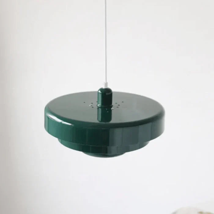 Vintage LED Pendellampe i sort-bronze, metal, varmt hvidt lys, stilfuldt design, velegnet til boliger.