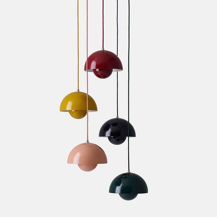 VividDome loftlampe; moderne design, farverig, skaber hygge og atmosfære i hjemmet.