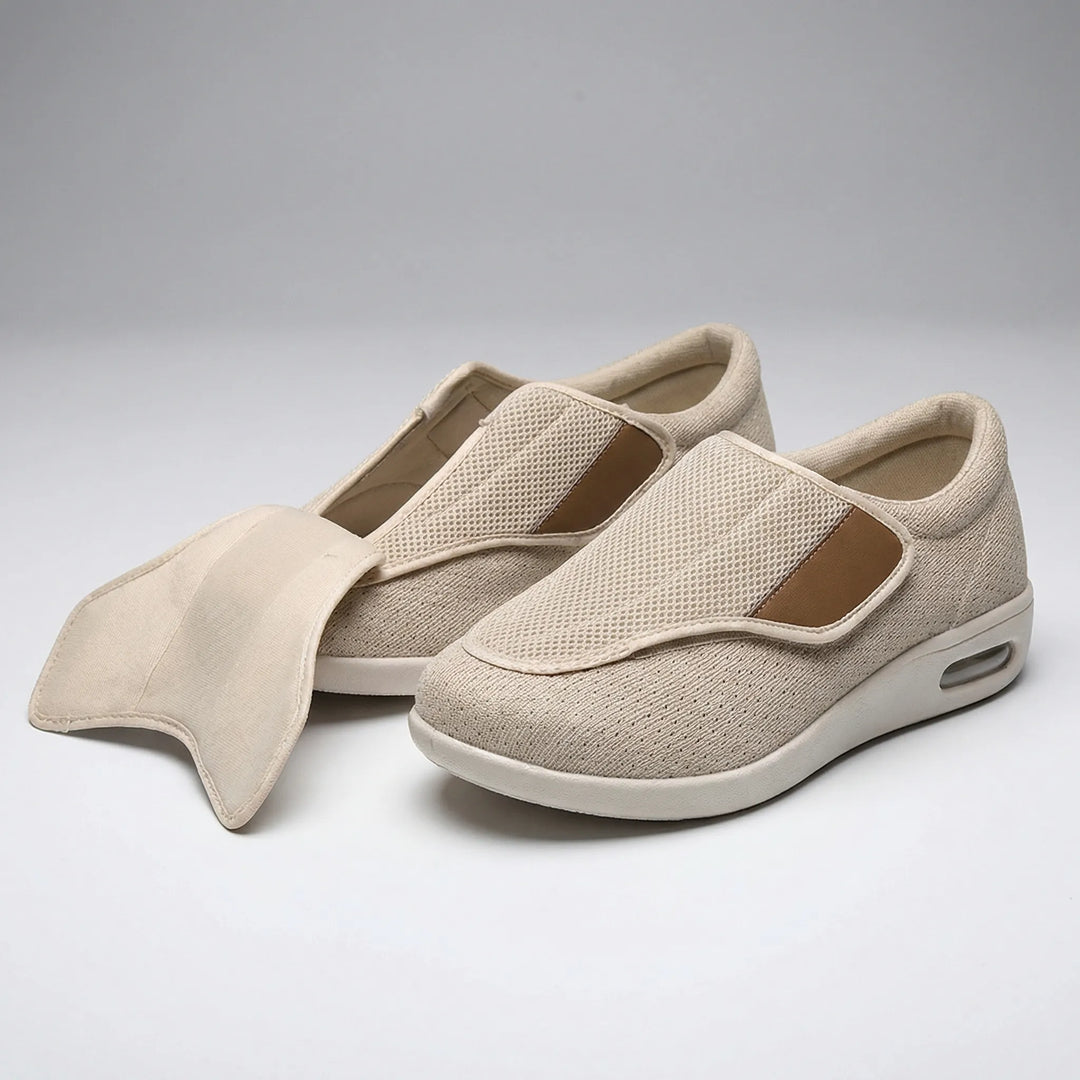 Brede Widsolve sneakers, perfekte til ømme og sensitive fødder. Fodvenlig komfort hele dagen.