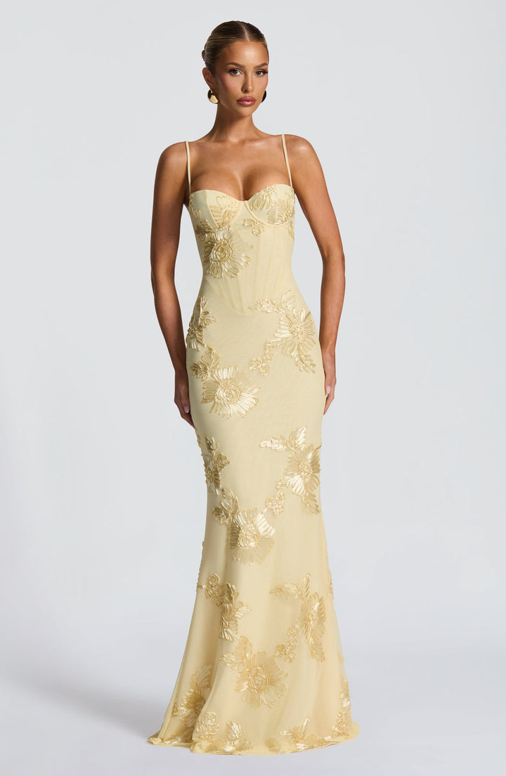 Elegant kvinders blomster corset maxi kjole. Perfekt som bryllupsgæst eller gallakjole til fest.