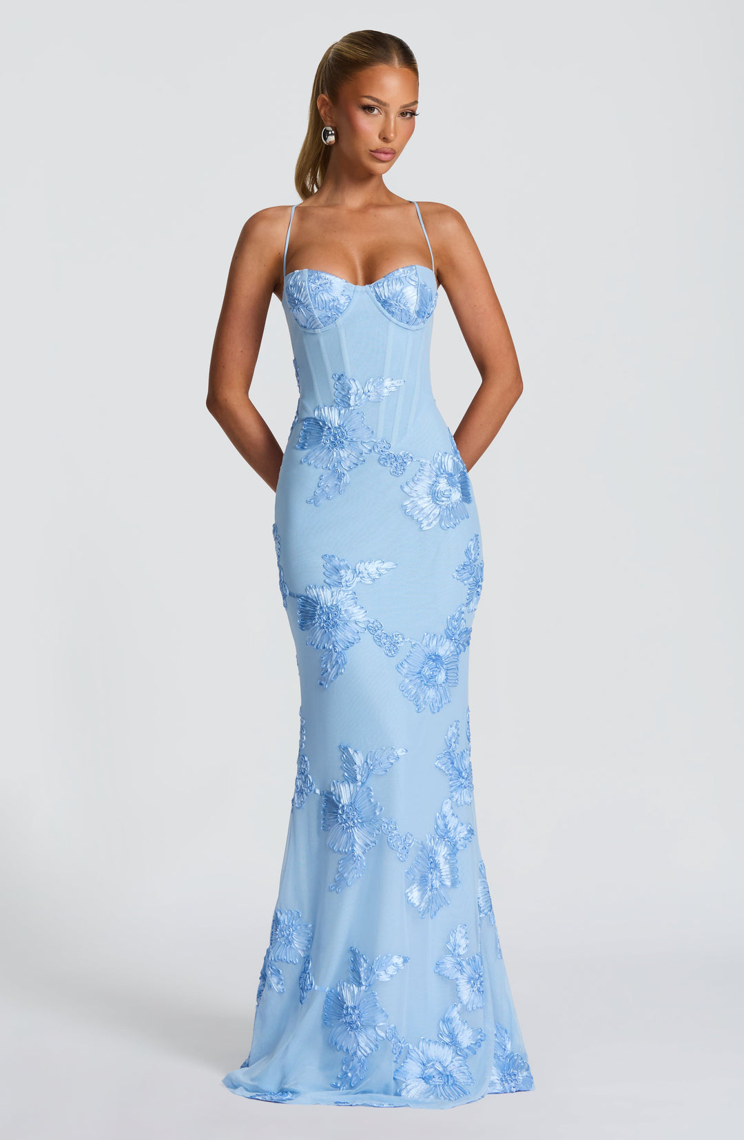 Kvinders elegante aftenkjole: Blomster corset maxi kjole, perfekt som bryllupsgæst eller gallakjole.